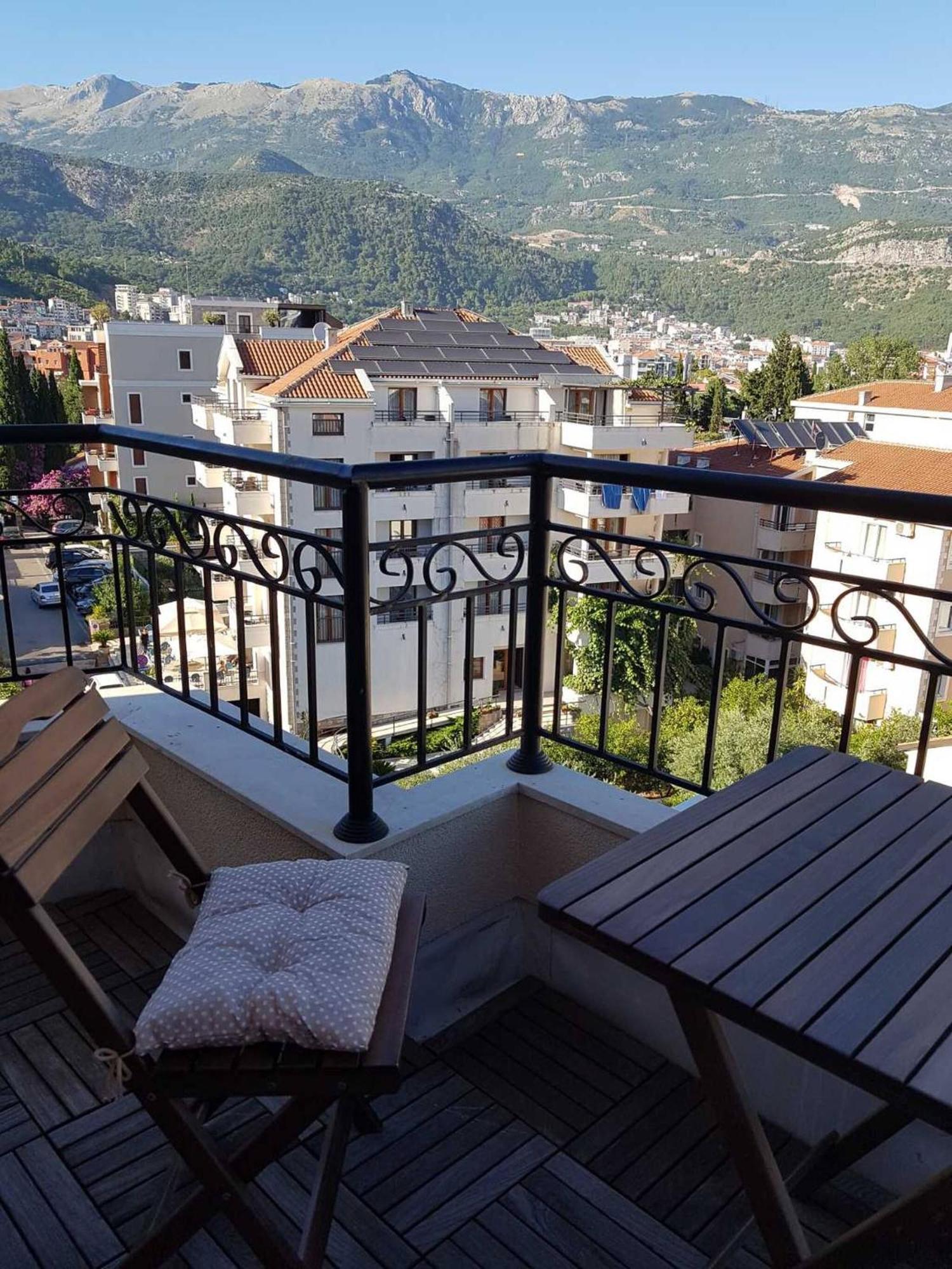 Apartment Charming With Mountain Views *